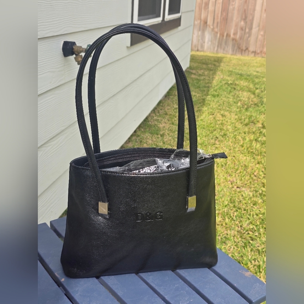 Dolce & Gabbana Elegant Black Shoulder Bag Women Small - Picture 12 of 15